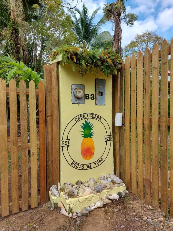 Casa Oceana Bed & Breakfast Bocas Town Exterior photo